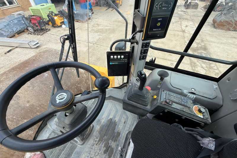 OmecoHub - Immagine VOLVO SD160B